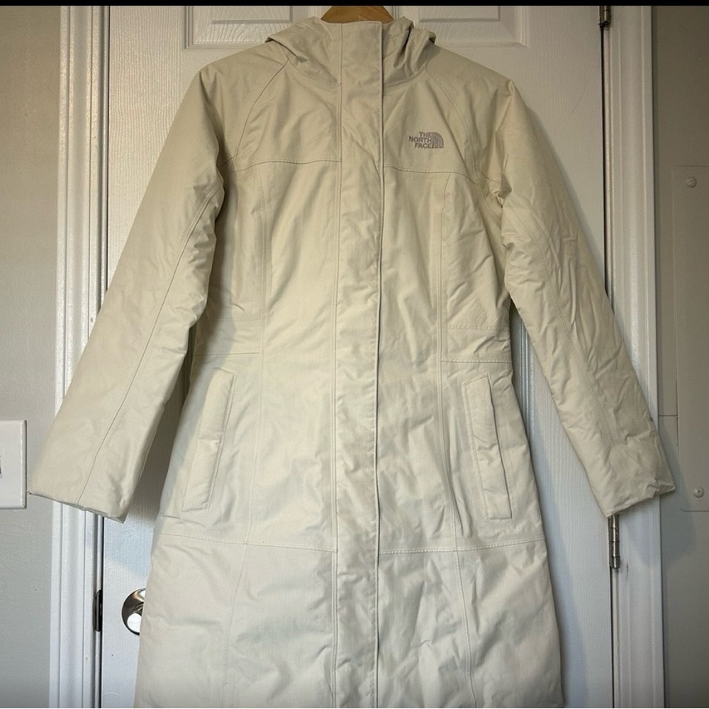 The North Face Women's Cream Jacket